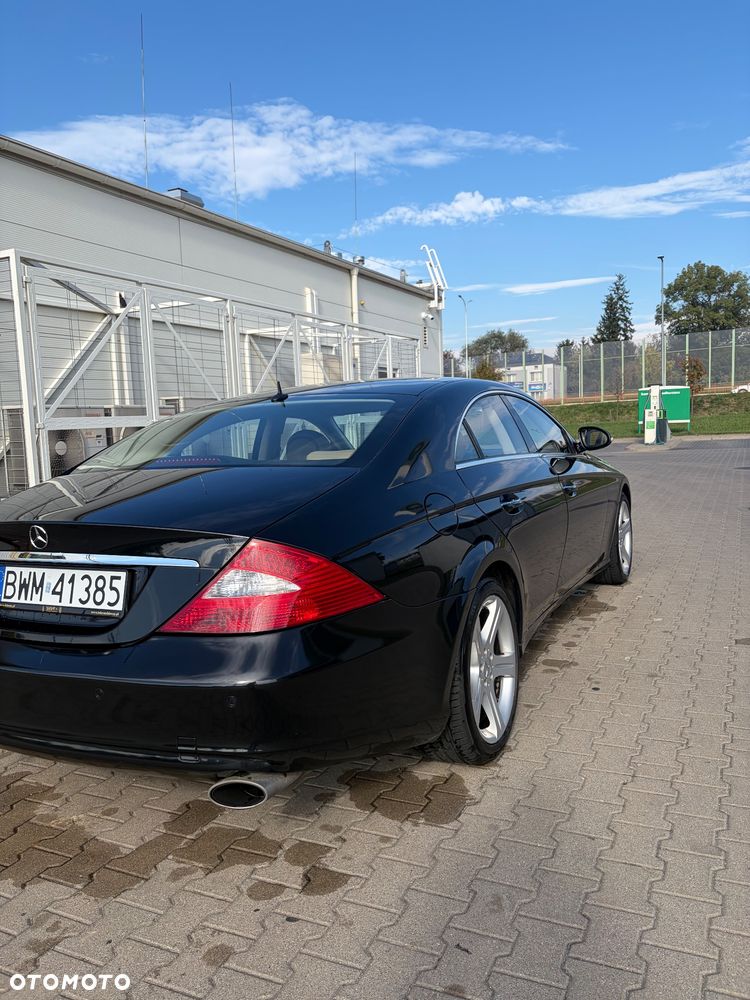 Mercedes-Benz CLS 500 - 5