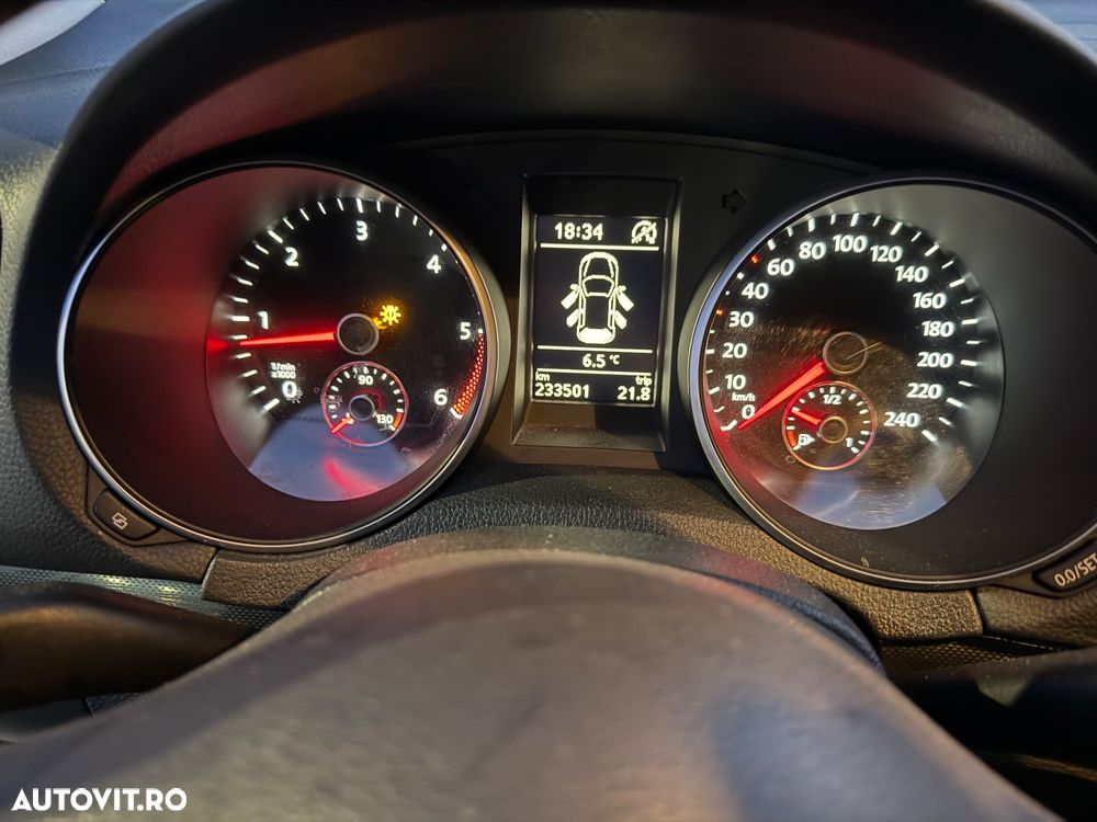 Volkswagen Golf 1.6 TDI BlueMotion Technology Trendline - 7