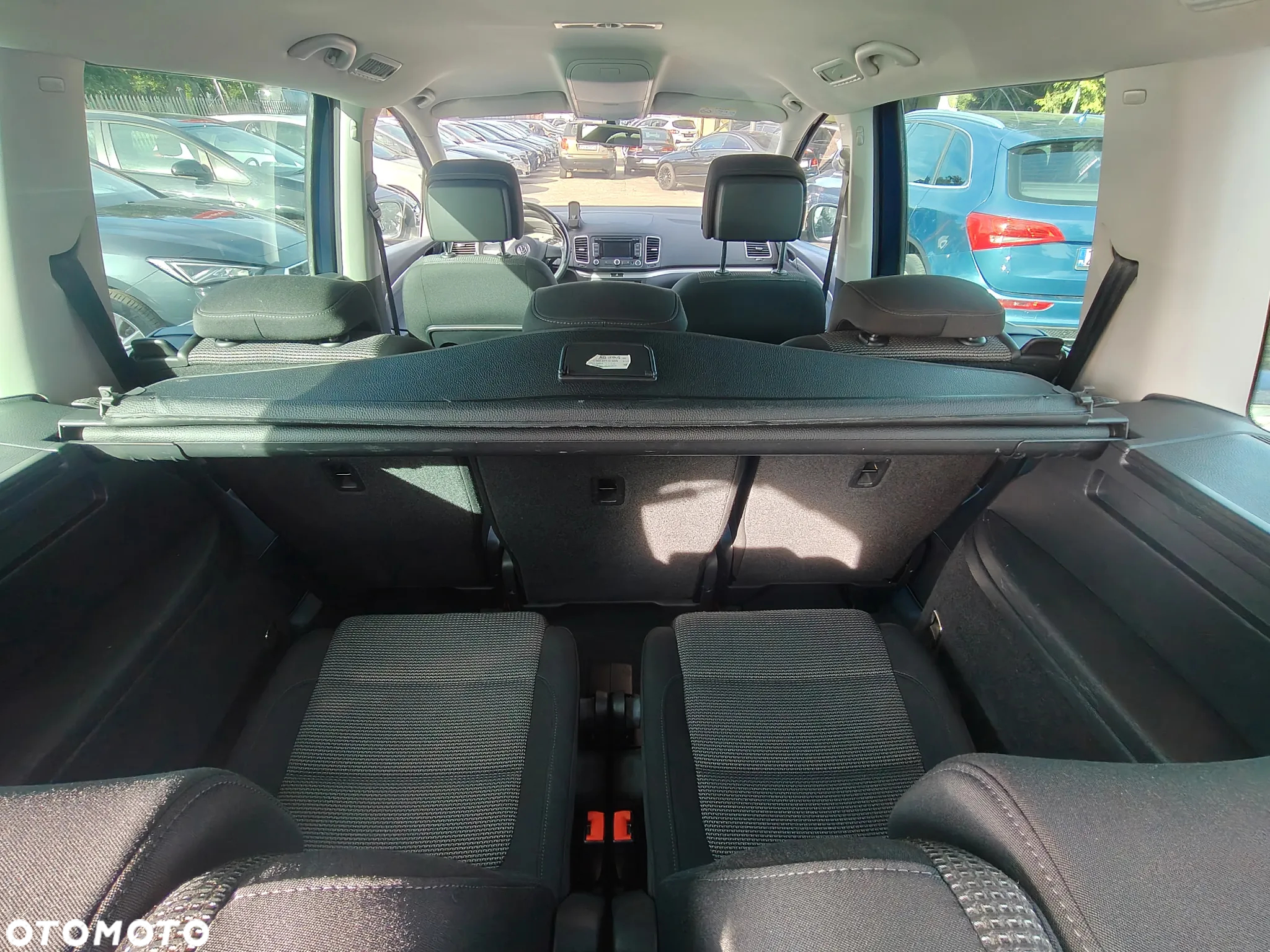Volkswagen Sharan 2.0 TDI Trendline DSG - 21