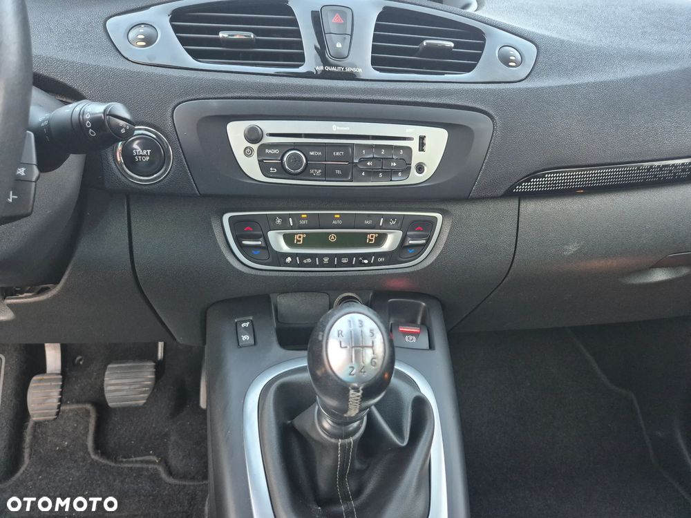 Renault Scenic 1.6 dCi Energy Limited - 34