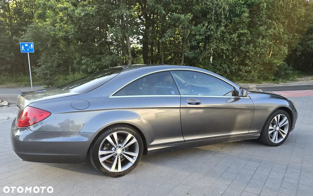 Mercedes-Benz CL 500 4-Matic BlueEff - 13