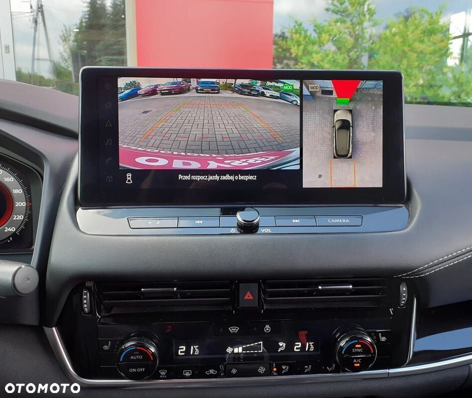 Nissan Qashqai 1.3 DIG-T N-Connecta DCT - 9