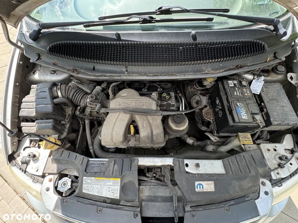 Chrysler Voyager - 17