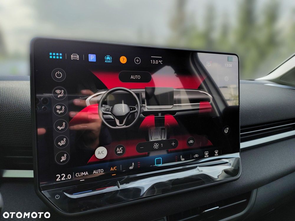 Volkswagen T-Roc - 23