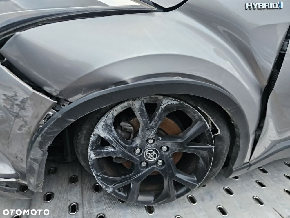 Toyota C-HR Style Selection - 14