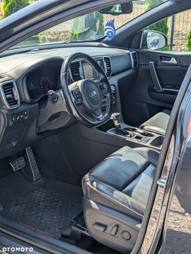 Kia Sportage 2,0 CRDI AWD GT Line - 19