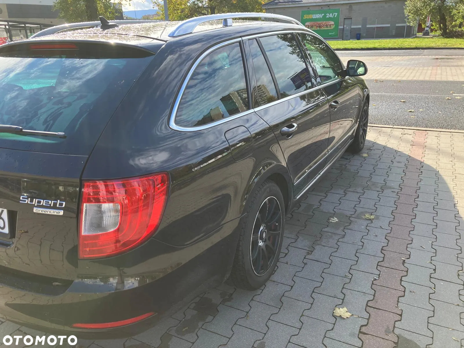 Skoda Superb 1.6 TDI Ambition Greenline - 4