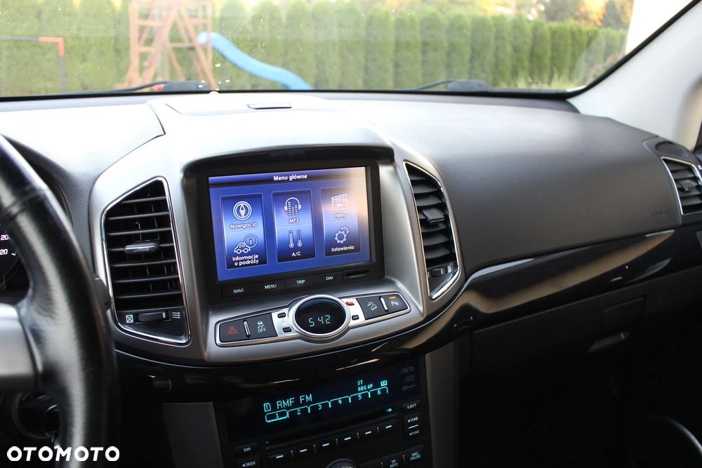Chevrolet Captiva - 16