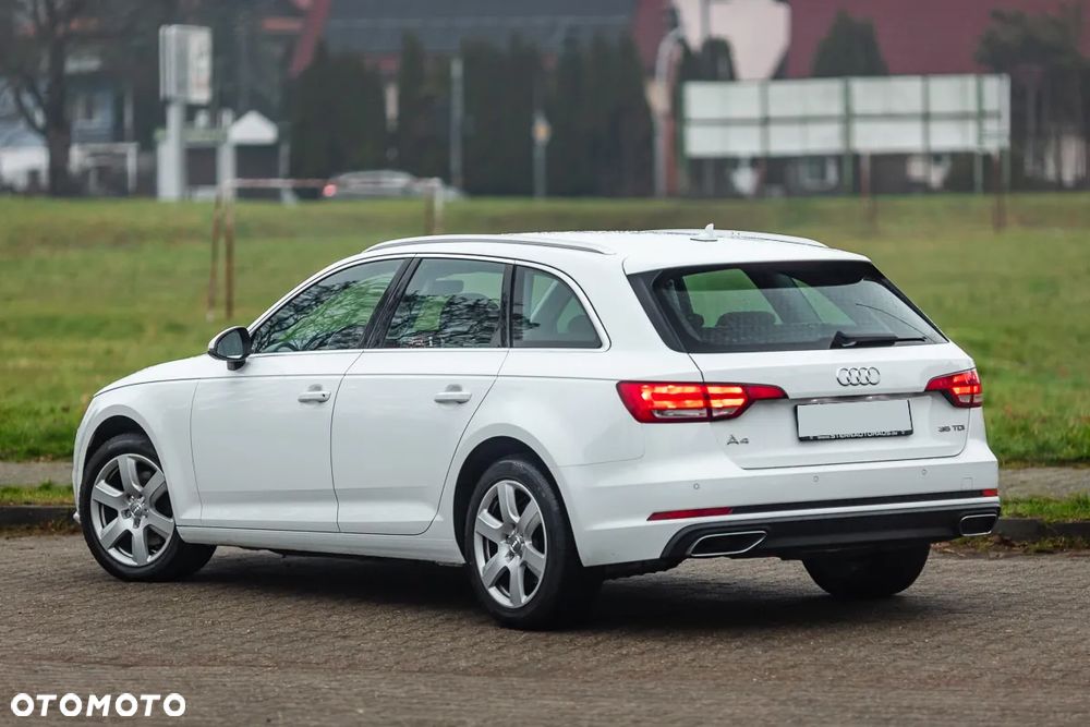 Audi A4 Avant 35 TDI S tronic - 15