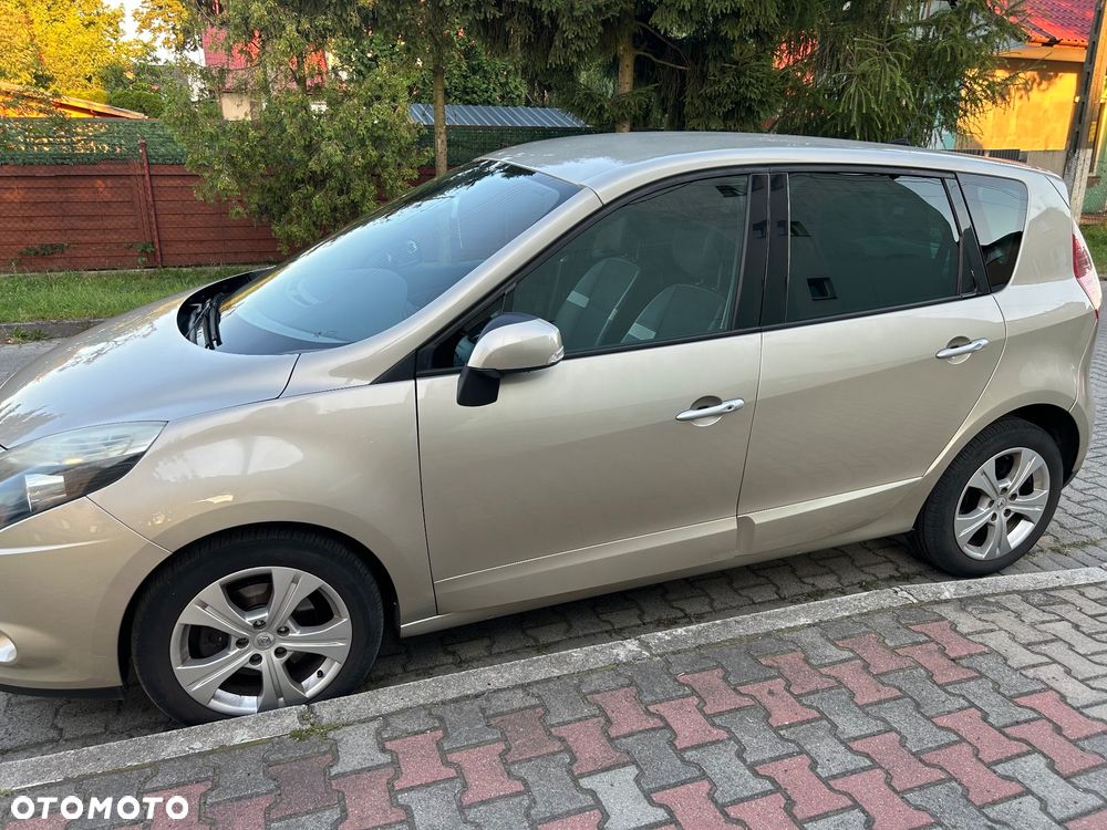 Renault Scenic - 2
