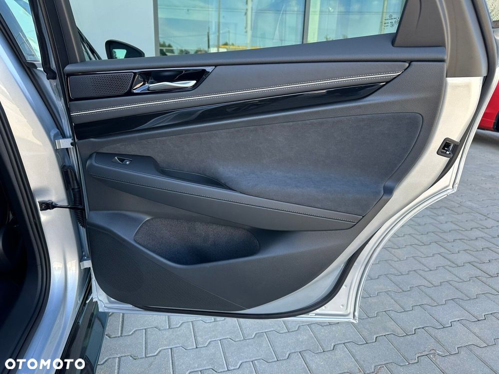Volkswagen ID.7 77kWh Pro - 17