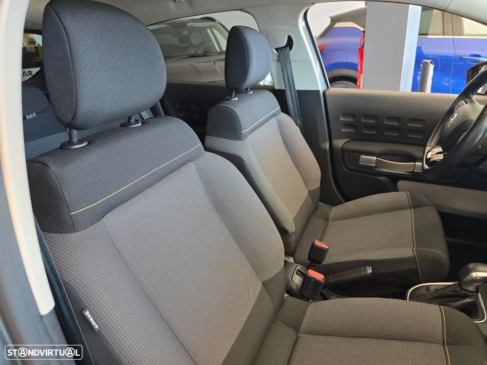 Citroën C3 1.2 PureTech Shine Pack EAT6 - 21