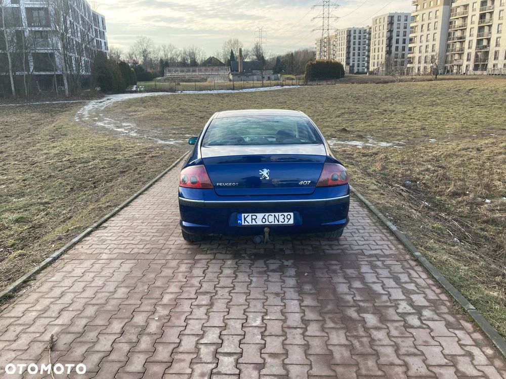Peugeot 407 - 2