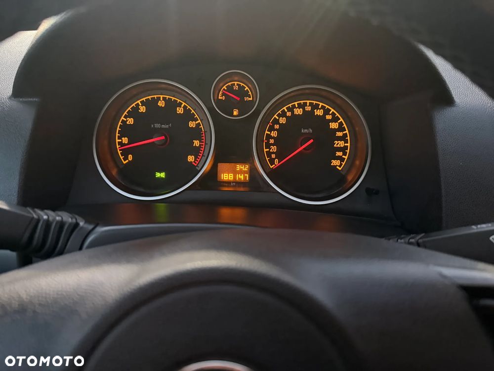 Opel Astra 1.8 Cosmo - 17