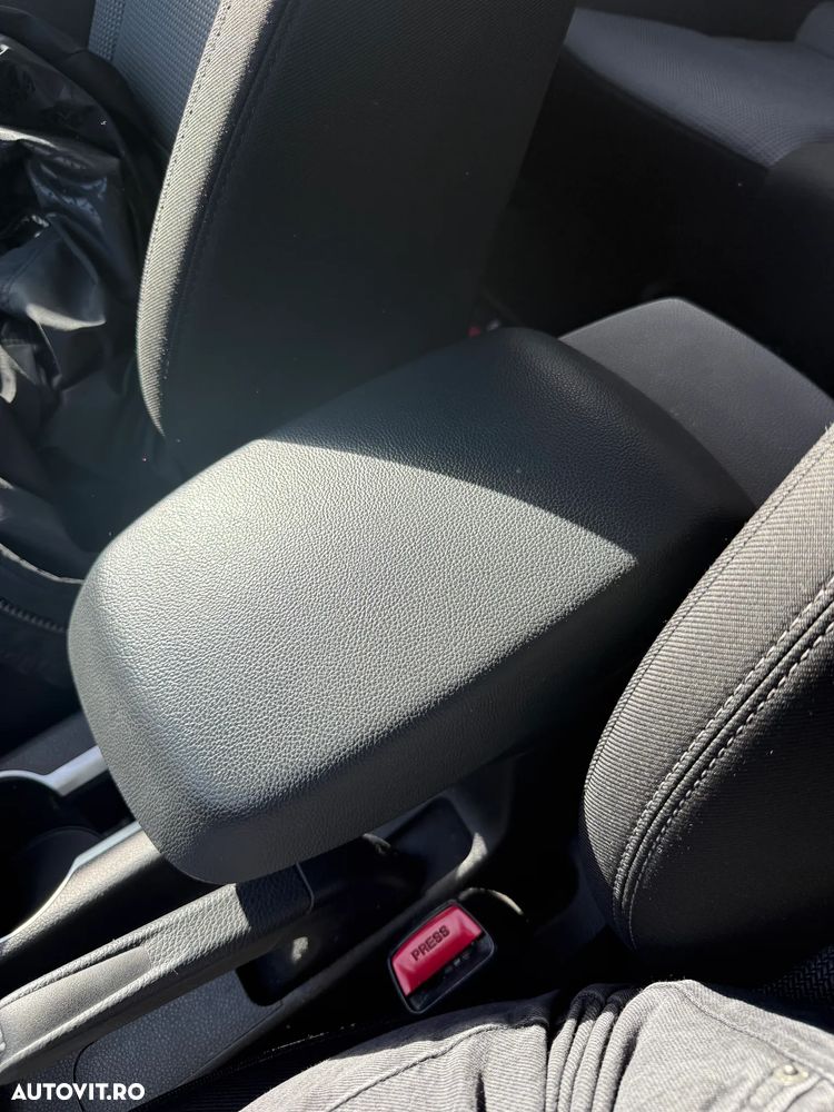 Hyundai i30 1.6 GDI 7DCT 5DR Highway - 9