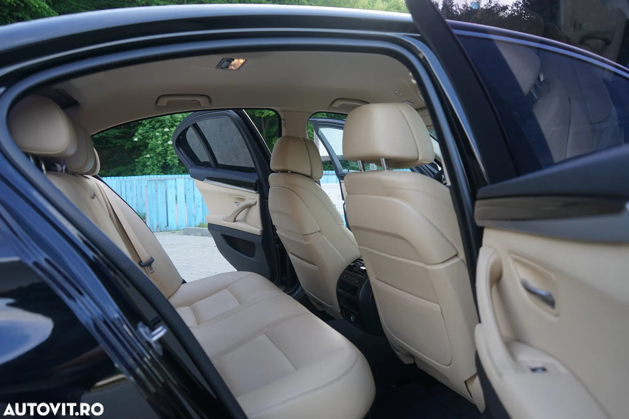 BMW Seria 5 520d EfficientDynamics Edition AT - 17