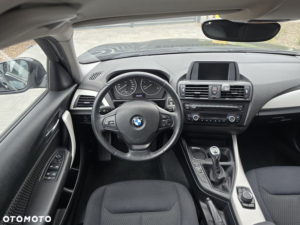 BMW Seria 1 116d DPF - 15