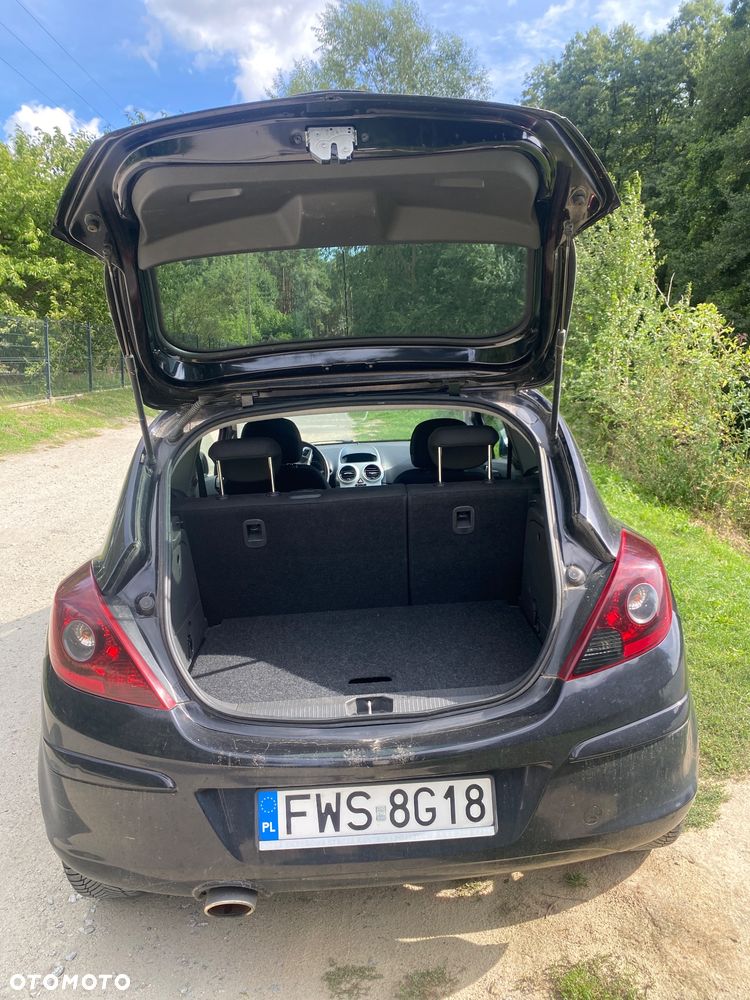 Opel Corsa 1.4 16V Enjoy - 8