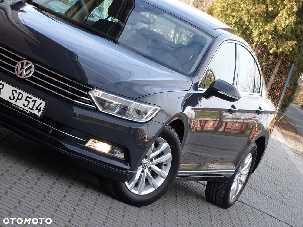 Volkswagen Passat 2.0 TDI BMT Comfortline - 1