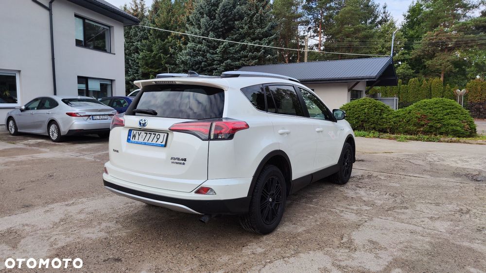 Toyota RAV4 - 4
