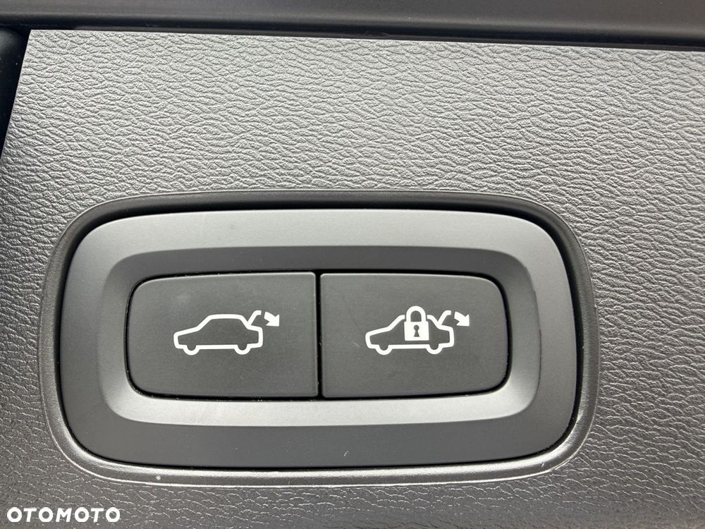Volvo XC 60 - 12