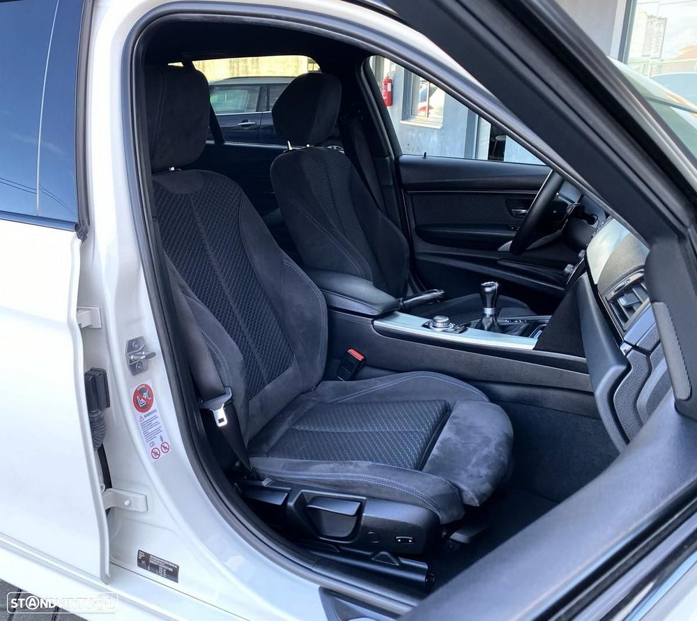 BMW 318 d Pack M - 6