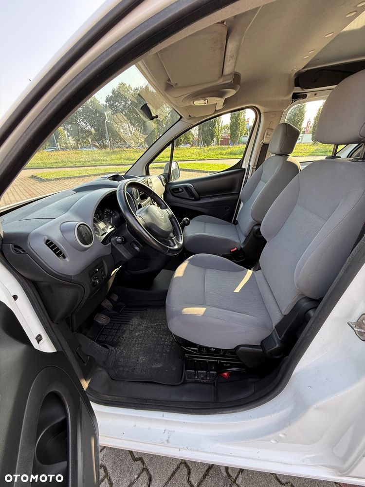 Peugeot Partner - 25