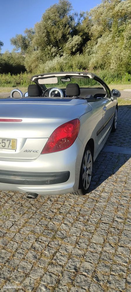 Peugeot 207 CC 1.6 HDi FAP - 1