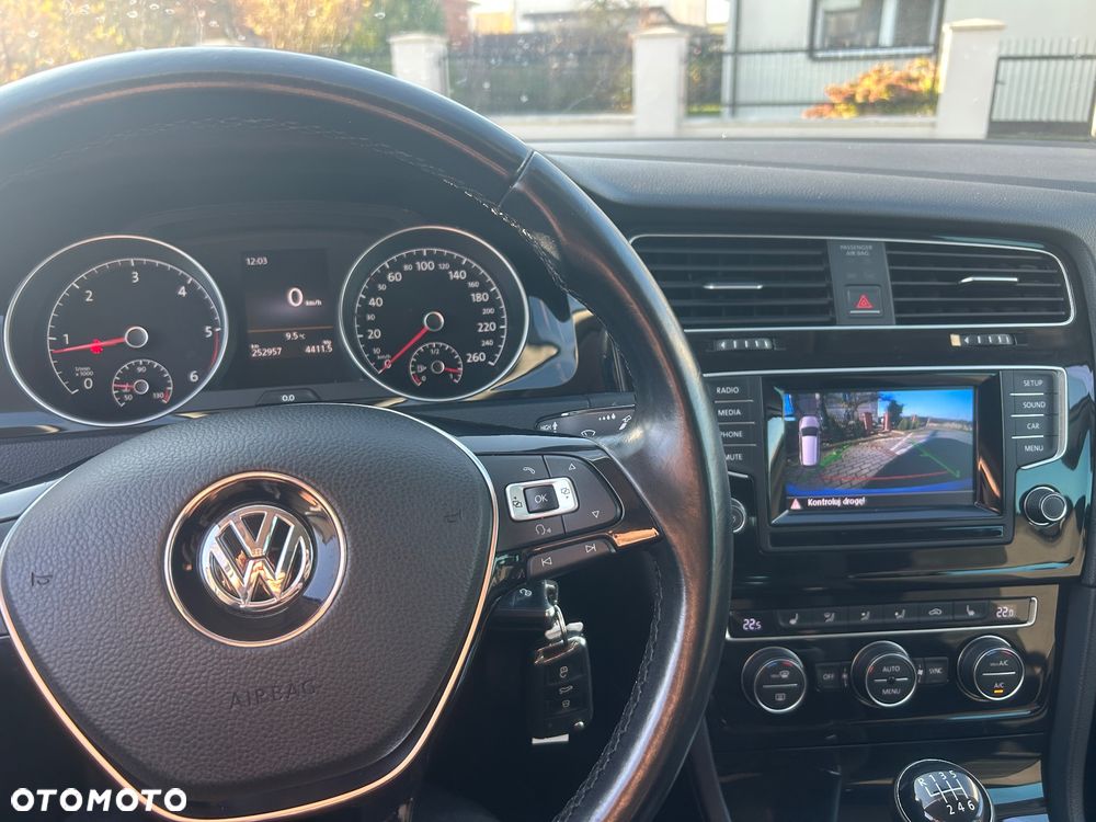 Volkswagen Golf VII 1.6 TDI BMT Highline - 9