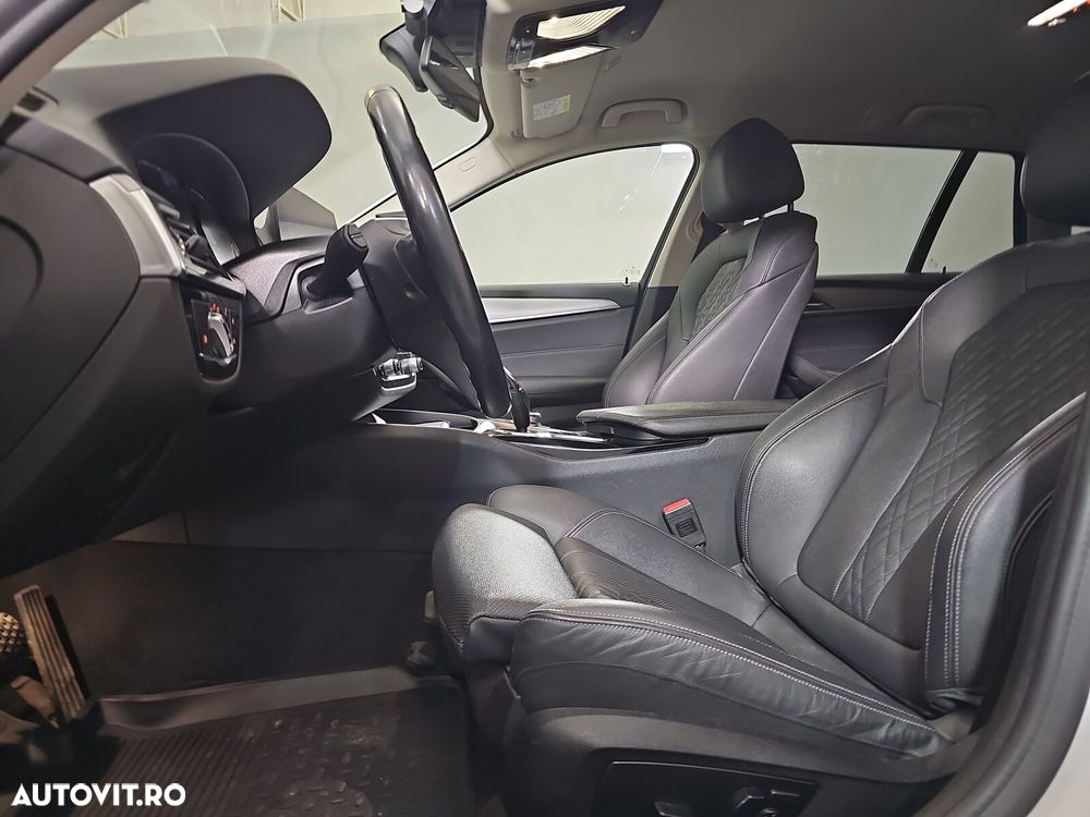 BMW Seria 5 520d Aut. Sport Line - 14