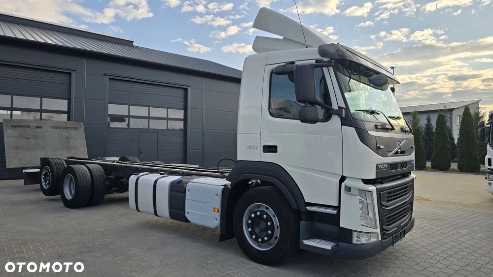 Volvo FM 410 Euro 6 6x2 do zabudowy laweta beczka niski przebieg! super stan! - 21