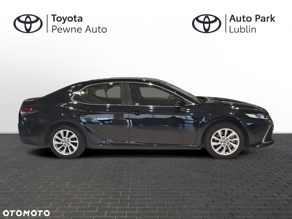 Toyota Camry 2.5 Hybrid Comfort CVT - 6