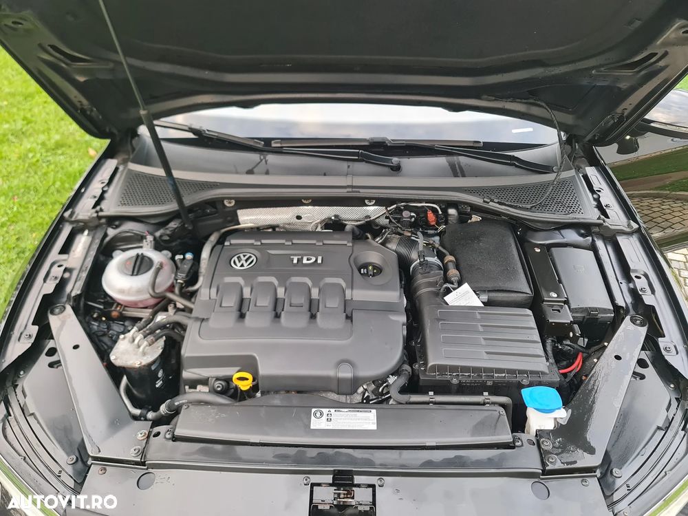 Volkswagen Passat 2.0 TDI (BlueMotion Technology) Comfortline - 9