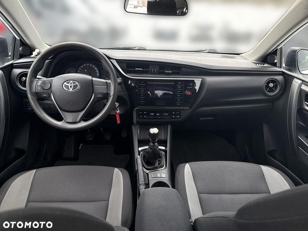 Toyota Auris 1.33 VVT-i Active - 12