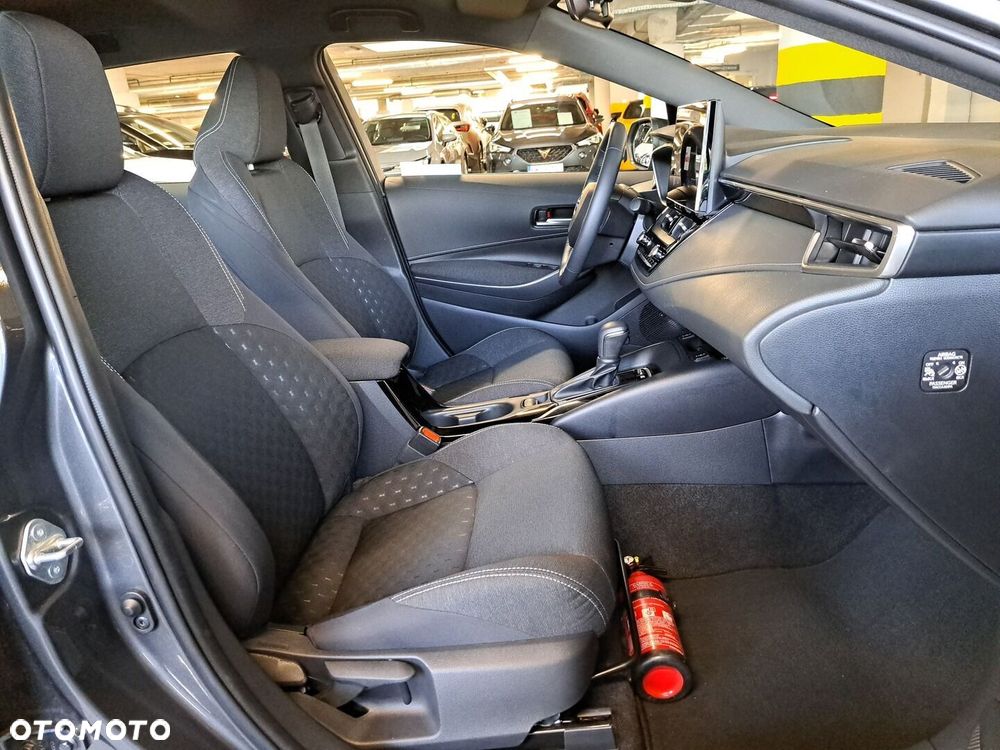 Toyota Corolla 1.8 Hybrid Comfort - 16
