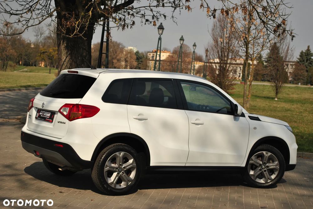 Suzuki Vitara 1.6 Premium 2WD - 8