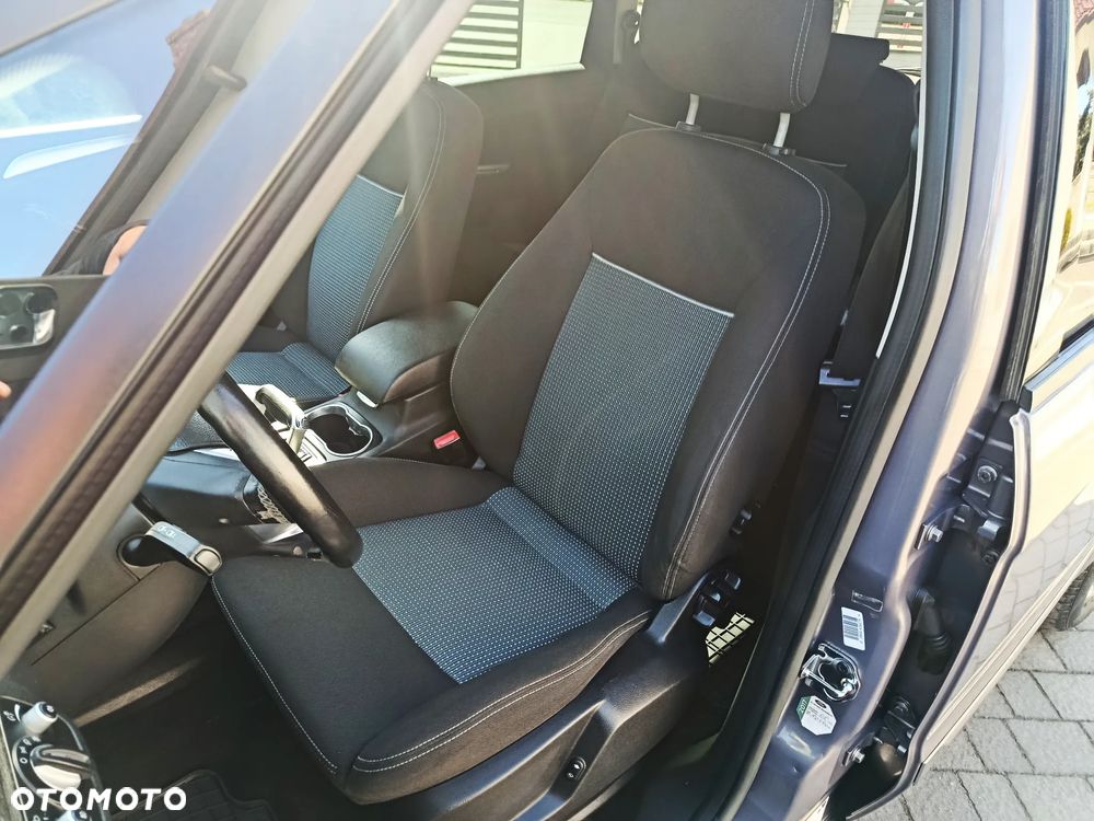 Ford S-Max 2.0 TDCi DPF Champions Edition - 27