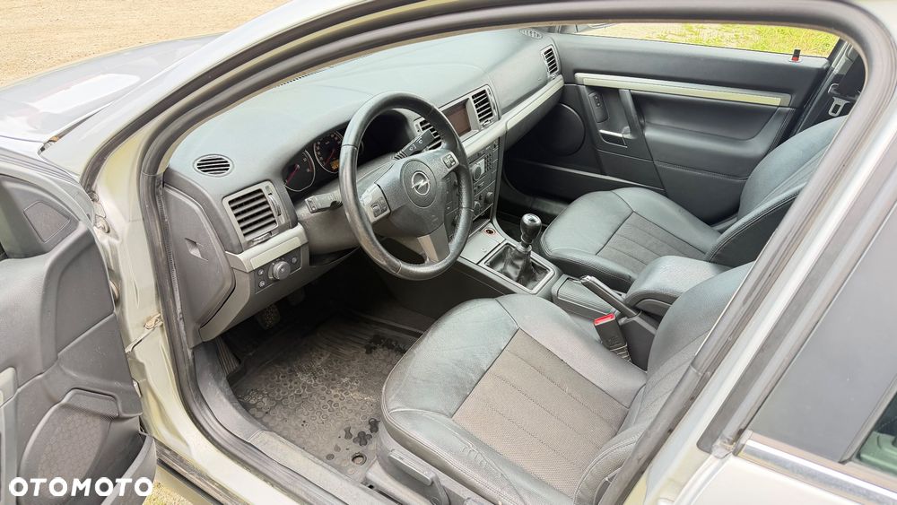 Opel Vectra 1.9 CDTI Cosmo - 8
