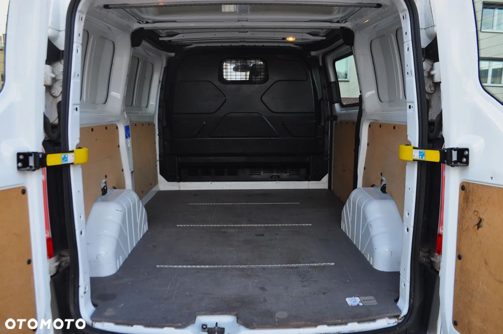 Ford TRANSIT CUSTOM - 10