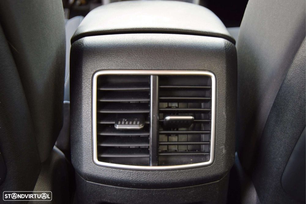 Kia Sportage 1.6 T-GDI Drive - 13
