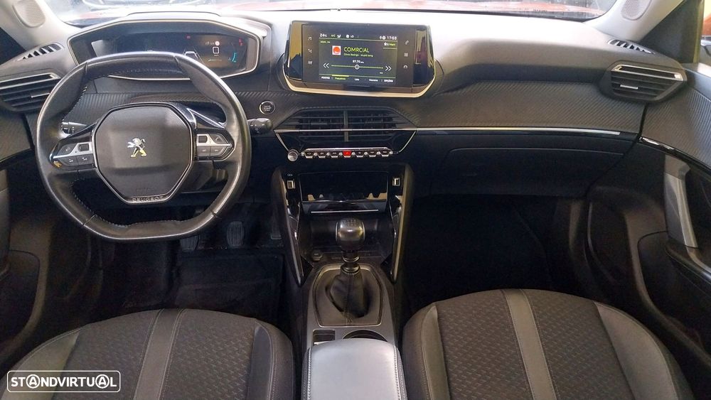 Peugeot 2008 1.2 PureTech Allure - 20