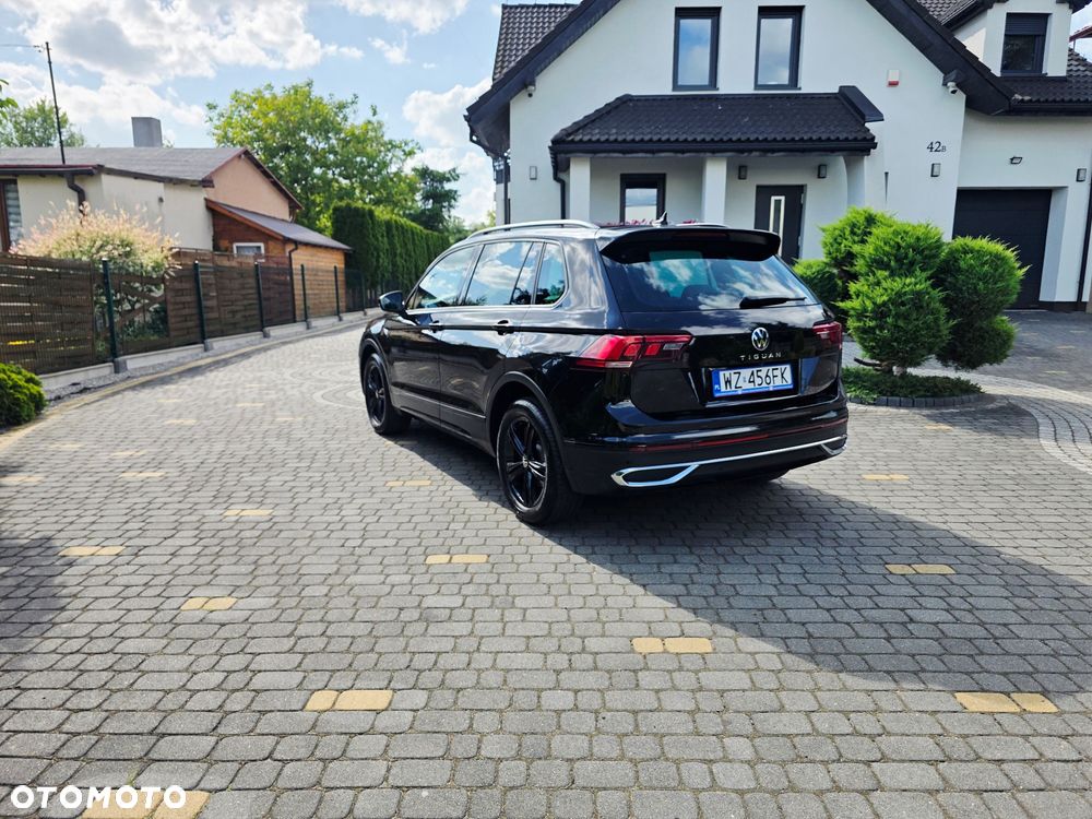 Volkswagen Tiguan 2.0 TDI SCR Urban Sport - 16