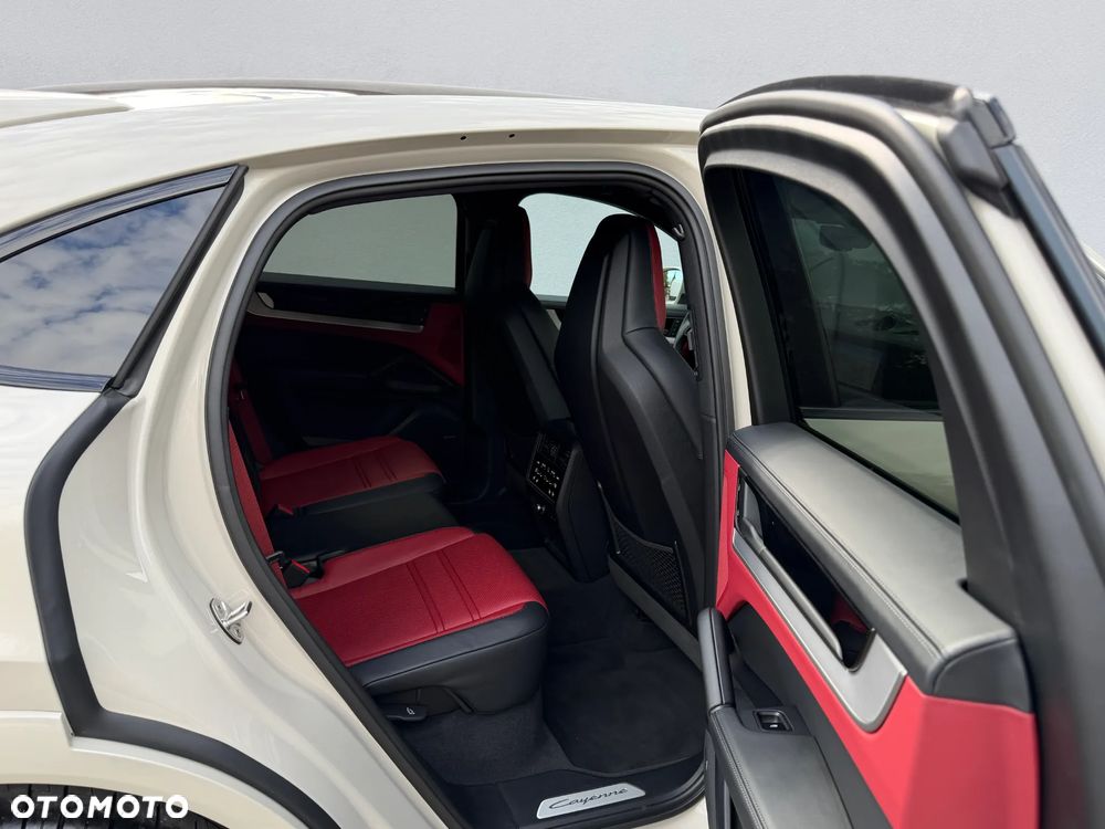 Porsche Cayenne - 13