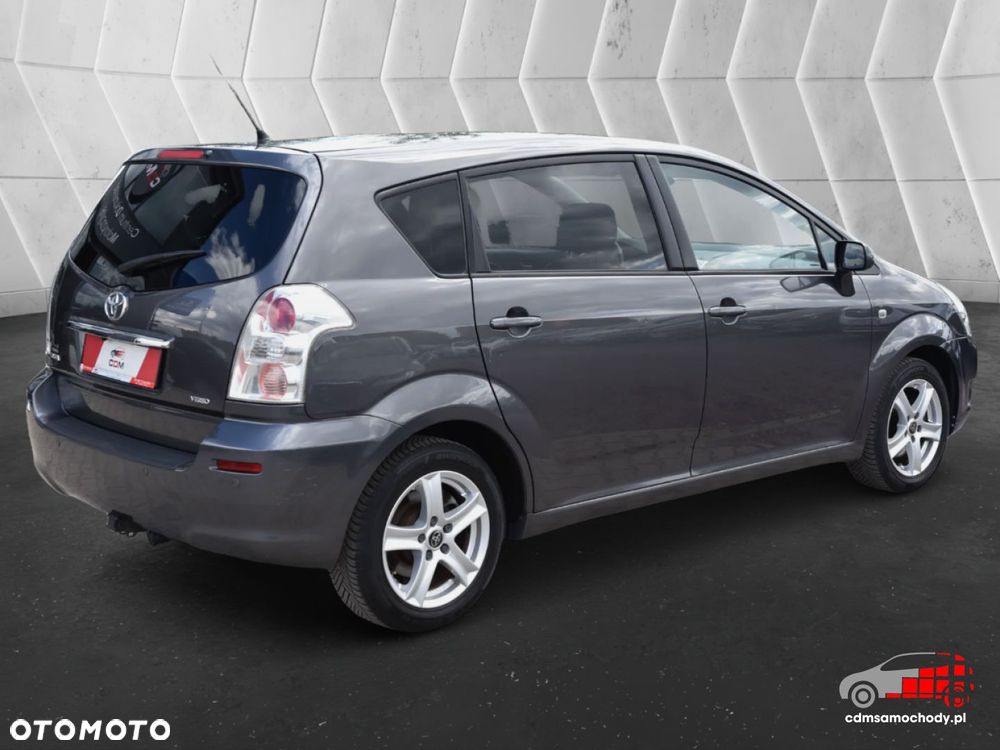 Toyota Verso - 10
