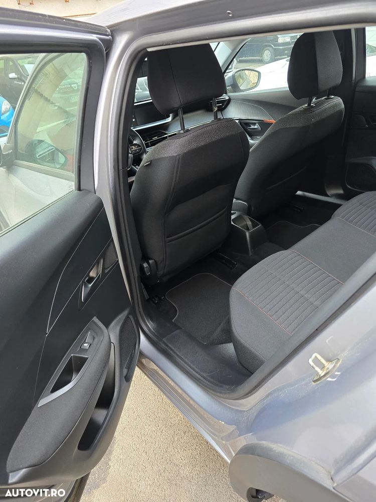 Peugeot 2008 PureTech 130 EAT8 Allure - 10