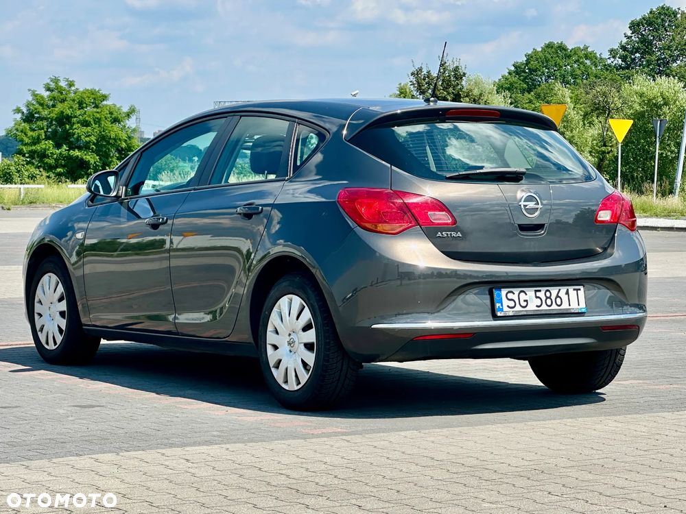 Opel Astra 1.4 Essentia - 2