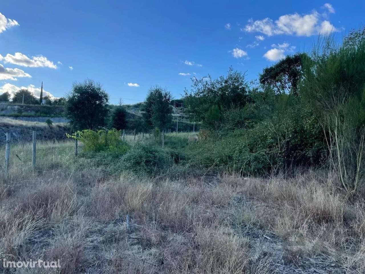 Terreno Natural Encantador em Fornos de Algodres, Portugal - Grande imagem: 4/26