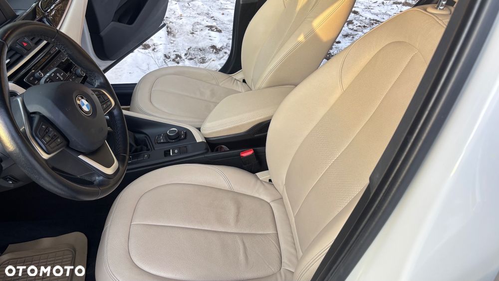 BMW X1 - 16
