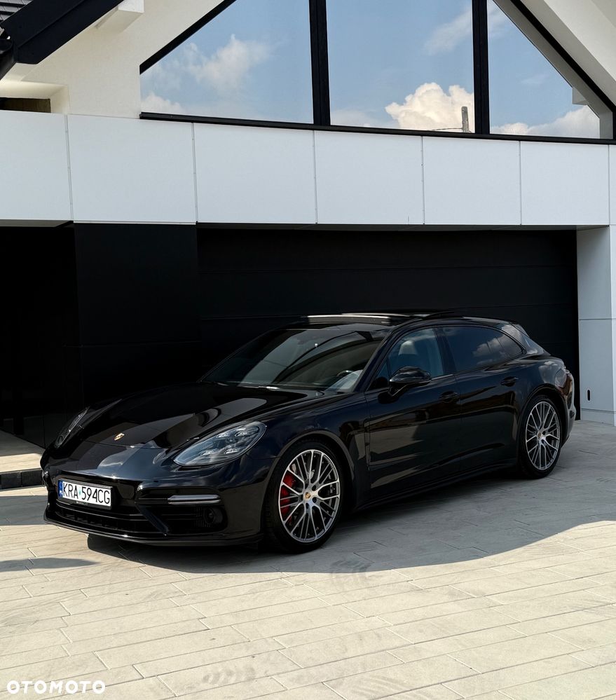 Porsche Panamera Turbo - 19