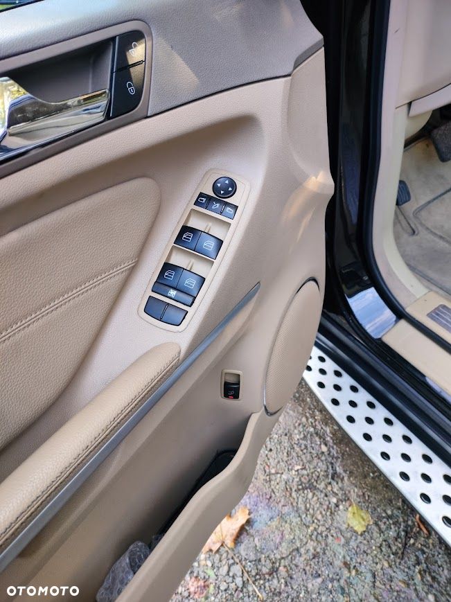 Mercedes-Benz GL 320 CDI - 13